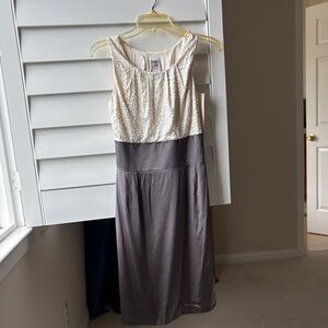 Abaete White and Gray Textured Midi Dress